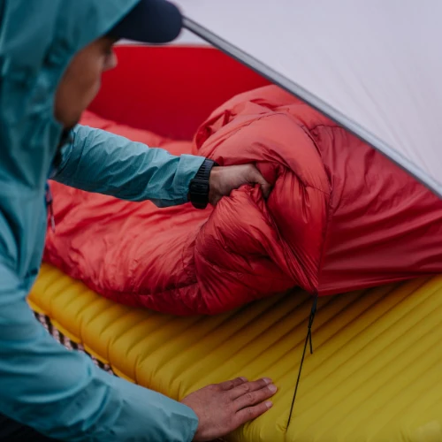Aerial 330 Sleeping Bag by Cumulus - Image 11