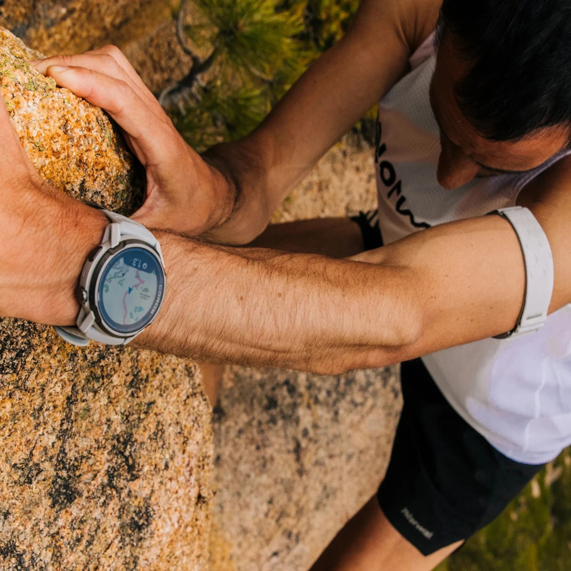 Apex 4 Sport Watch by COROS - Image 31