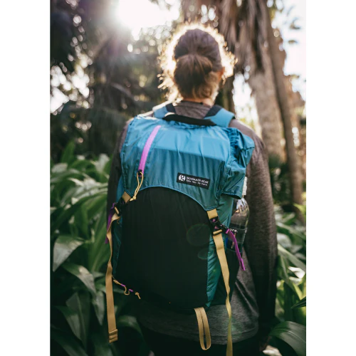 Loris 25 Daypack by Gossamer Gear - Image 13