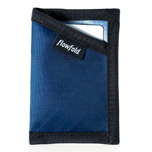 Minimalist Card Holder by flowfold - Image 11