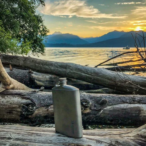 Titanium Hip Flask & Funnel - 220ml by SilverAnt - Image 8