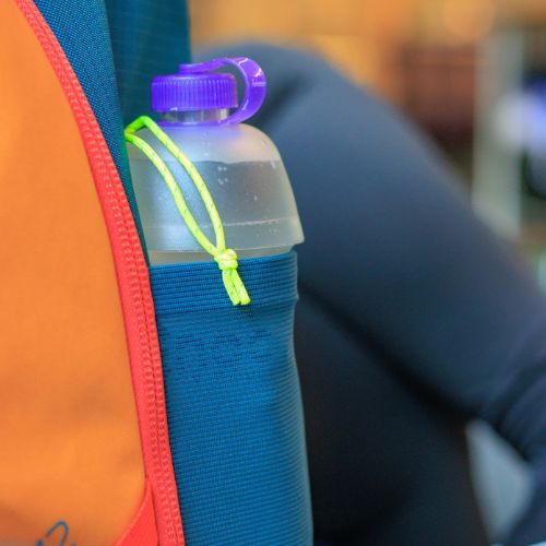 Vesica Collapsible Water Bottle 1L by CNOC Outdoors - Image 12